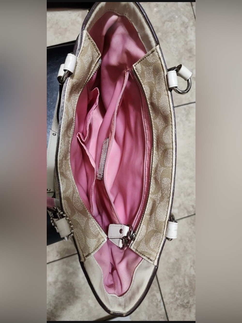 Coach Chelsea Heritage Beige Pink Signature Canvas Tote #14477 - 2010 - EUC - Picture 10 of 12